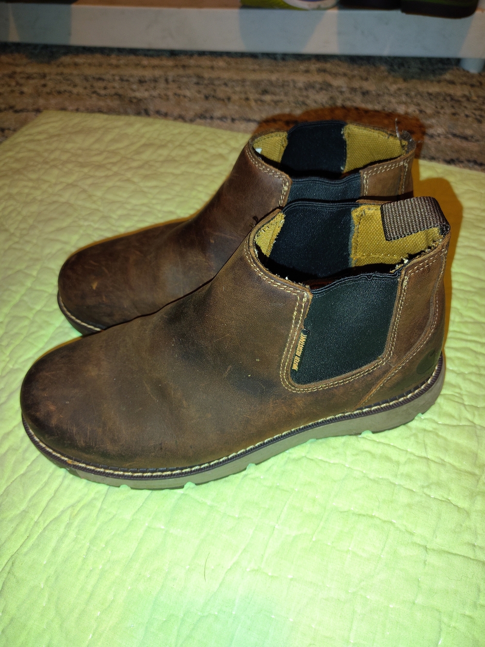 Carhartt Brown Leather Chukka Boots with Black Elastic Panels